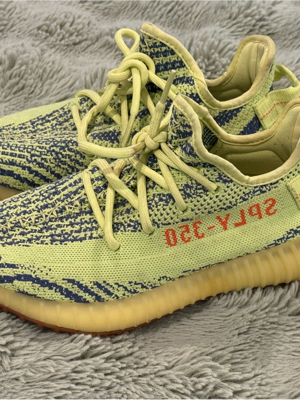 Adidas Yeezy Boost 350 V2 ‘Semi Frozen Yellow’